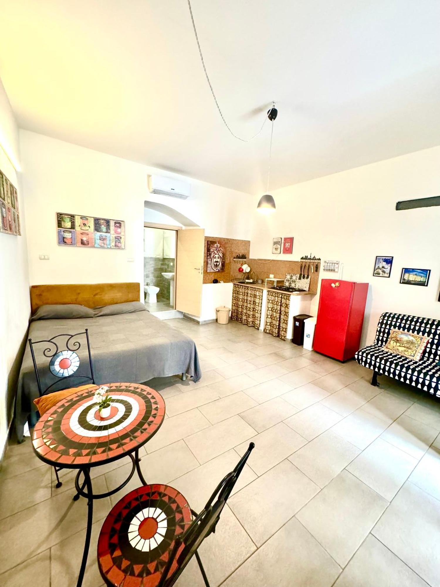 カターニアCasa Barbara 15-17アパートメント エクステリア 写真